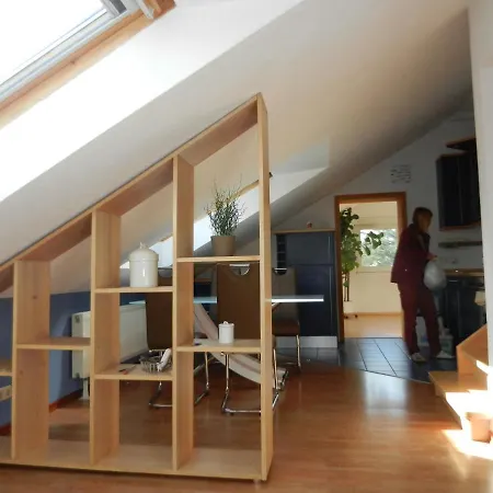 Apartman Dachgeschoss Feriewohnung Fuer Zwei *