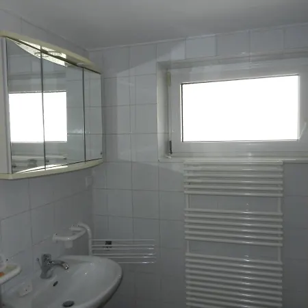 Dachgeschoss Feriewohnung Für Zwei * Colonia